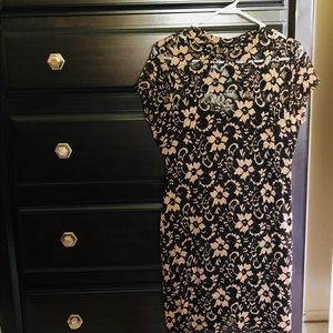 Lace Black/Gold dress